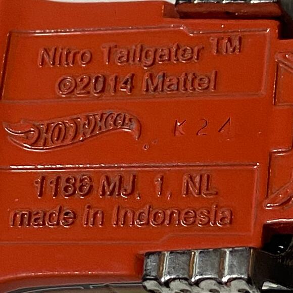 Hot Wheels Nitro Tailgaters Diecast Truck HW X Raycers 2017 Black Loose - Picture 3 of 11